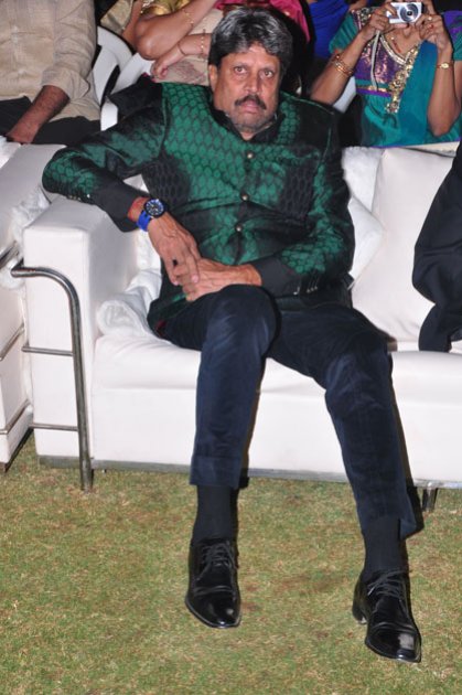 Dil-Deewana-Audio-Launch-by-Kapil-Dev